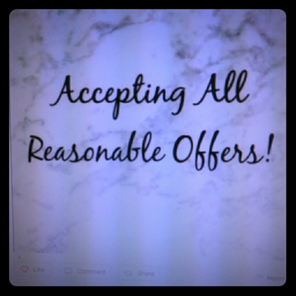 ABOUT MICABELLE (POSHER)